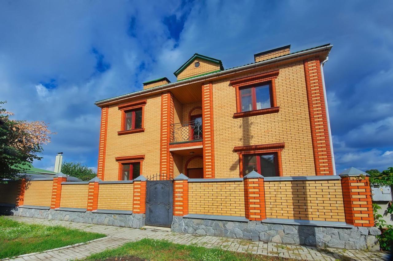 Apartment Complex Sumy Bagian luar foto